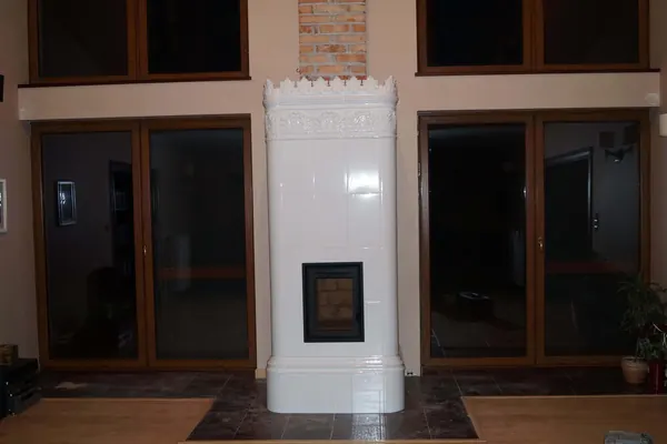 Piec kaflowy wykonany przez Pan Zdun, realizacja 6